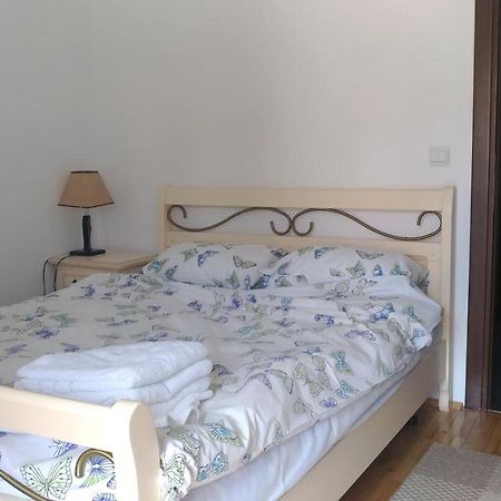 Happy Holiday Apartments Предял Экстерьер фото