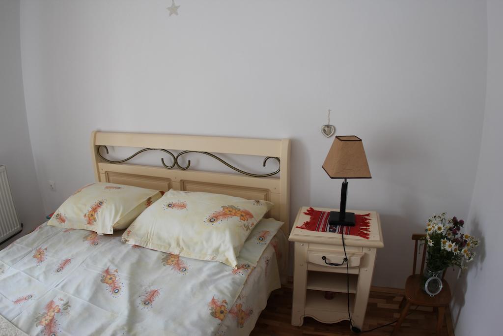 Happy Holiday Apartments Предял Экстерьер фото