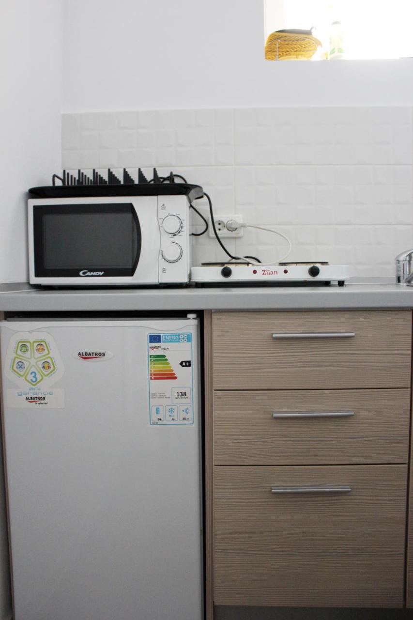 Happy Holiday Apartments Предял Экстерьер фото